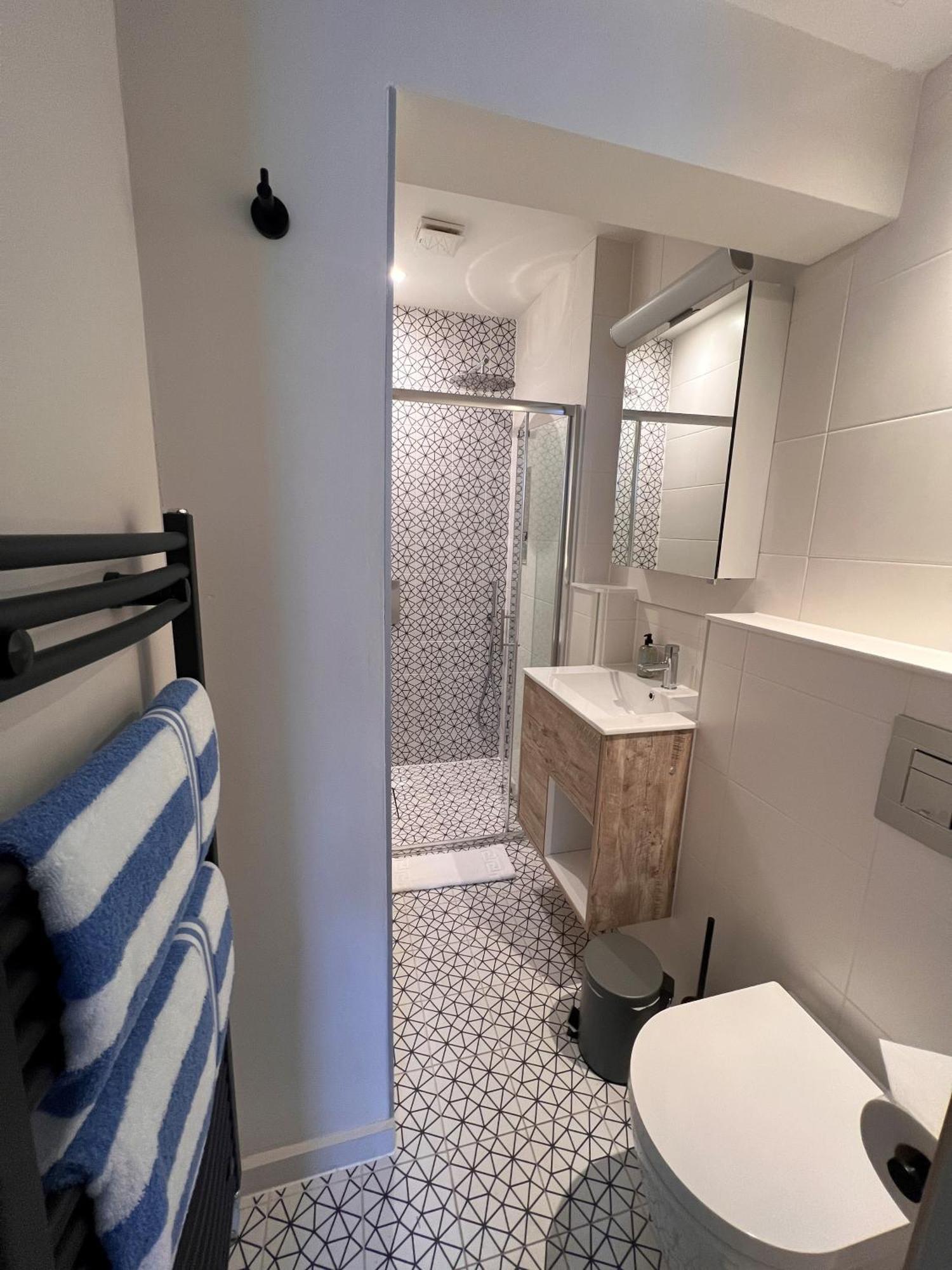 ホテル Lido Townhouse ブリストル エクステリア 写真